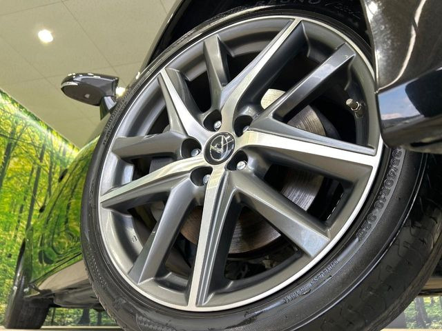 �y����19�C���`�A���~�z�C�[���z�O�ςɃ}�b�`���������A���~�z�C�[���𑕒����Ă���܂��B�e��ЊO�A���~�z�C�[����A�X�^�b�h���X�^�C�����戵�����Ă���܂��B���񂲑��k����������