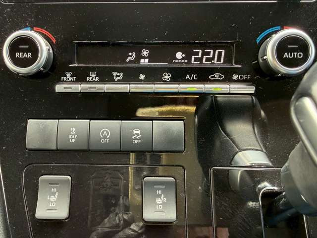 気になるお車がありましたら右の電話番号から直接お店にお問い合わせください。支払方法から車両情報、状態までなんでもご説明させて頂きます。スタッフ一同ご連絡お待ちしております。