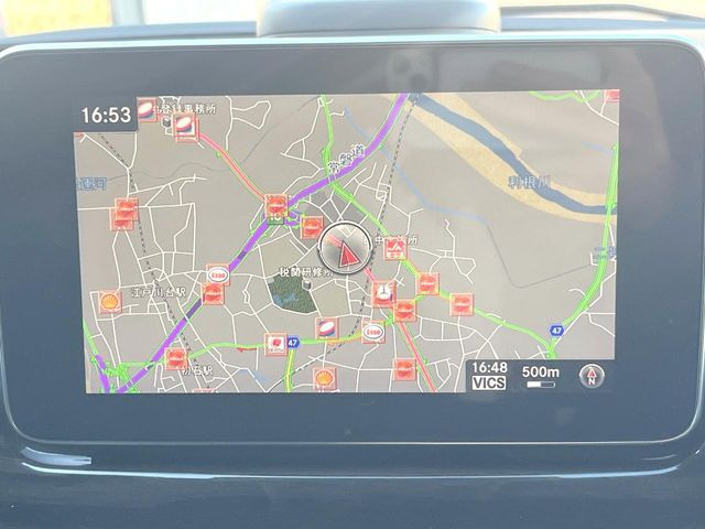 ●MercedesBenz純正ナビ:一体感のあるナビは、高級感ある車内を演出してくれます。Bluetooth再生などオーディオ機能も充実しておりますので、運転もより楽しめます♪