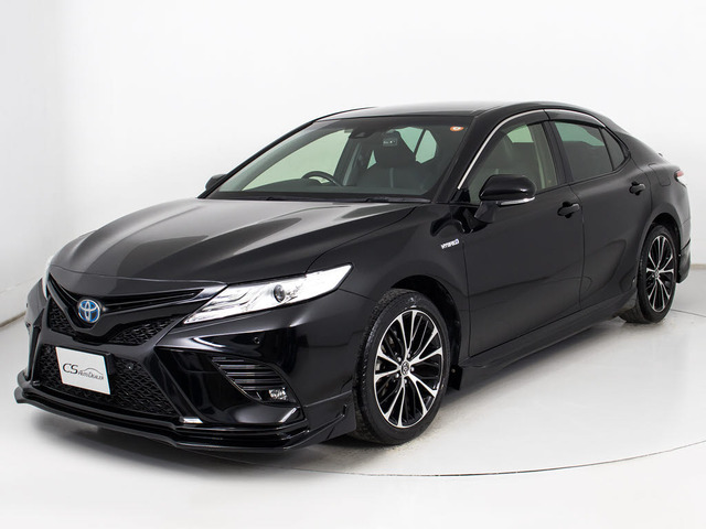 フルエアロが装着されています!お好みはいかがですか?今付いているデザイン以外にも、各ブランドのエアロを格安にてお取付け出来ます!又、エアロを外してノーマル状態にする事も出来ます!!