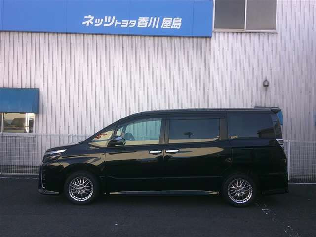 ヴォクシー1.8 ハイブリッド ZS 煌II