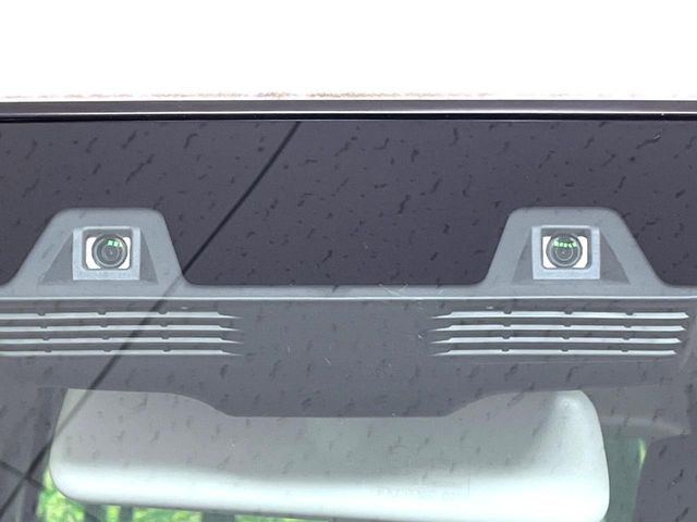 �y�C���e���W�F���g�G�}�[�W�F���V�[�u���[�L�z�t�����g�J�����őO���̎ԗ�����s�҂����m�B�Փ˂������Ȏ��͏Փ˔�Q�y���u���[�L���쓮�A�Փˉ�����T�|�[�g�B�����S�Ƀh���C�u�����y���݂��������܂��B