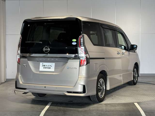 セレナ1.2 e-POWER ハイウェイスターV