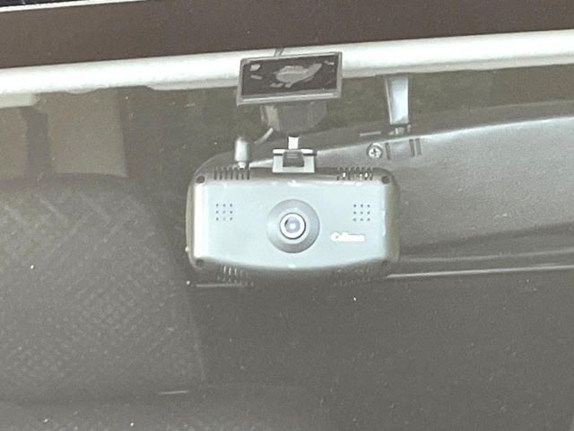 �y�h���C�u���R�[�_�[�z�h���C�u���R�[�_�[����!���s���͂������A������^�]�⎖�̂ɑ��������ہA�f���ŋL�^���A����̃��X�N�ɔ����܂��B���L�^�pSD�J�[�h�͂��q�l�����g�ł��������������K�v������܂��B