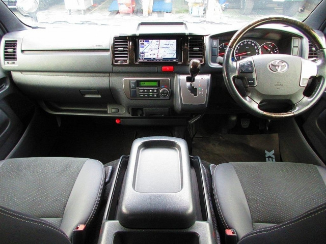 レジアスエース