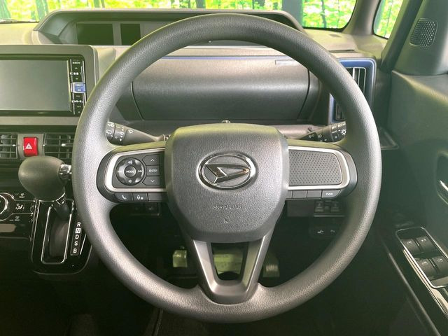 �y�X�e�A�����O�X�C�b�`�z�^�]���A�O������ڐ������炷���ƂȂ��A�I�[�f�B�I���̑��삪�\�ȕ֗��@�\!���S&���K�ȃh���C�u�����o���Ă���܂���