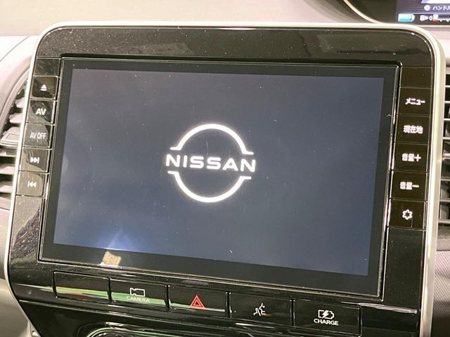 �y����9�^�i�r�z�l�C�̏����i�r�𑕔��B�I�[�f�B�I�@�\���[�����Ă���ABluetooth�ڑ�����΂������̃X�}�z��MP3�v���C���[�̉��y���Đ��\!�����̉^�]������Ɋy�����Ȃ�܂�!!