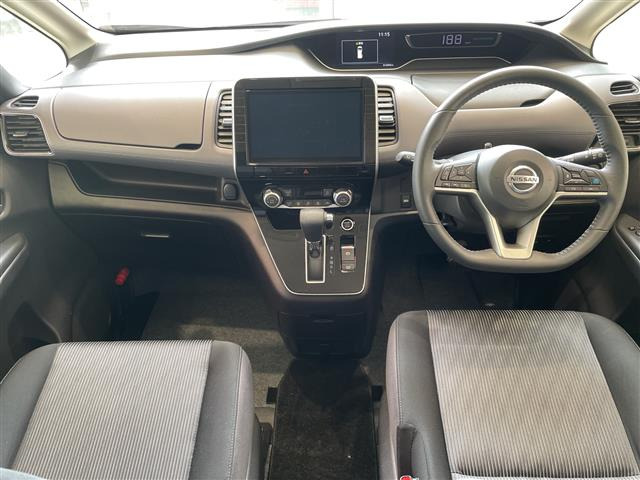 セレナ2.0 ハイウェイスターV