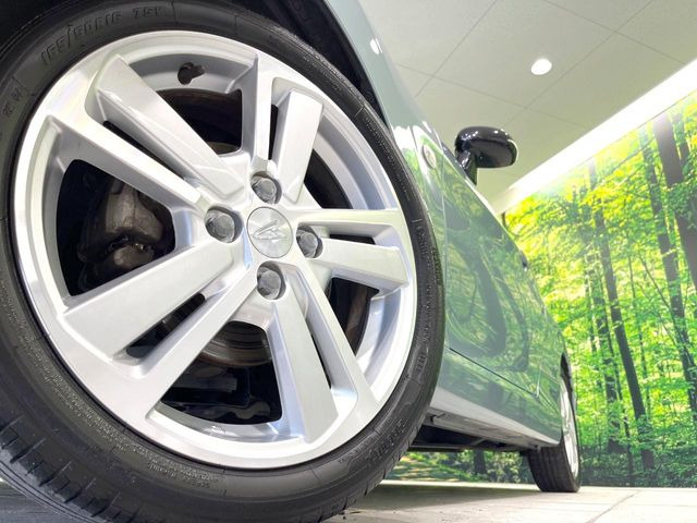 �y����16�C���`�A���~�z�C�[���z�O�ςɃ}�b�`���������A���~�z�C�[���𑕒����Ă���܂��B�e��ЊO�A���~�z�C�[����A�X�^�b�h���X�^�C�����戵�����Ă���܂��B���񂲑��k����������