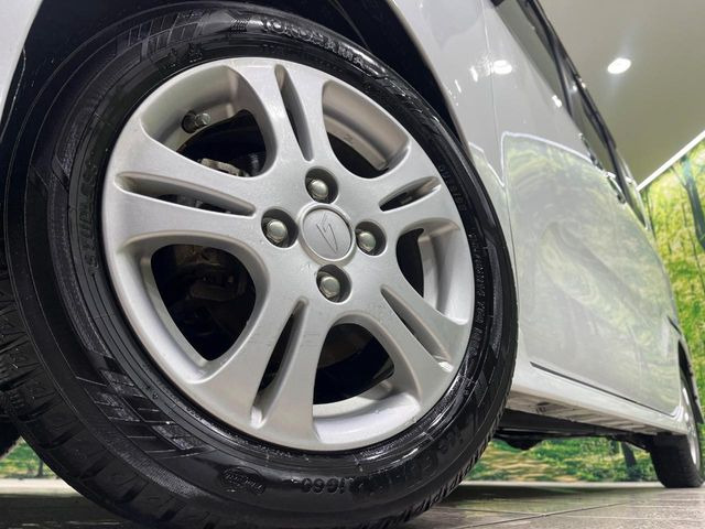 �y����14�C���`�A���~�z�C�[���z�O�ςɃ}�b�`���������A���~�z�C�[���𑕒����Ă���܂��B�e��ЊO�A���~�z�C�[����A�X�^�b�h���X�^�C�����戵�����Ă���܂��B���񂲑��k����������