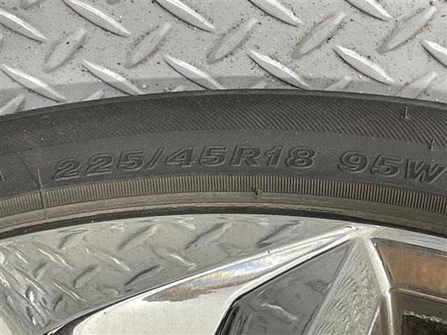 クラウンハイブリッド 2.5 RS アドバンス