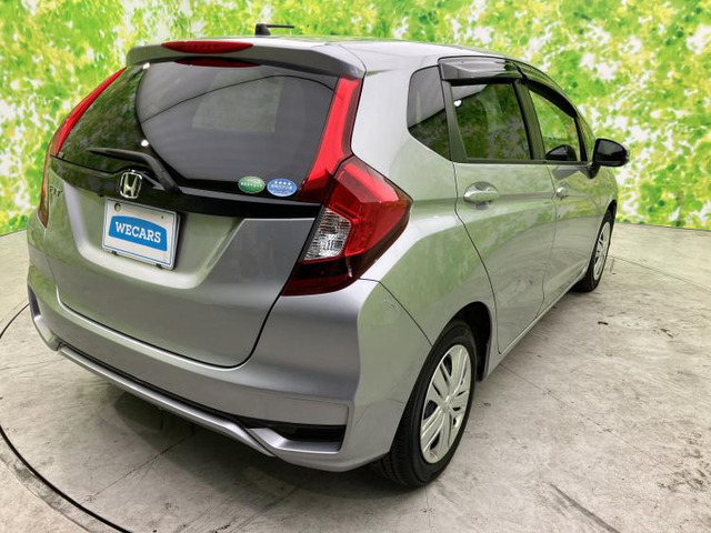 フィット1.3 13G F