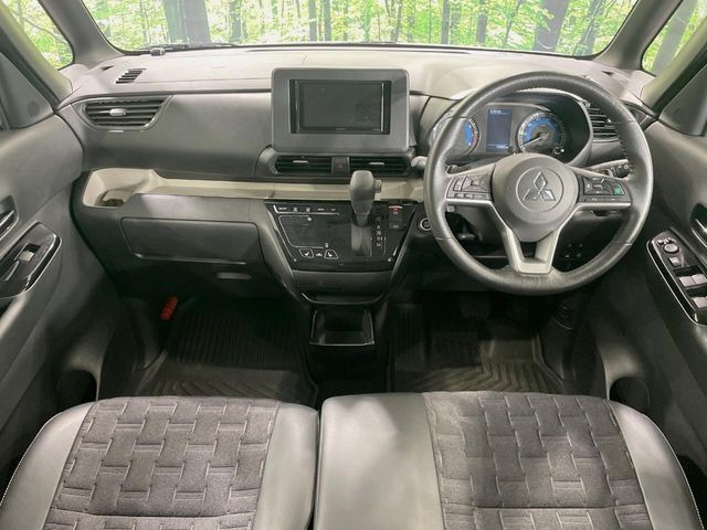 デリカミニT プレミアム