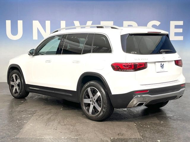 ●YANASEオートシステムズとの提携によって実現した高品質修理ネットワーク!大切なお車だから、万が一の修理でも「純正品質」をご提供。当店でご購入いただくお車にはメリットが数多くあります