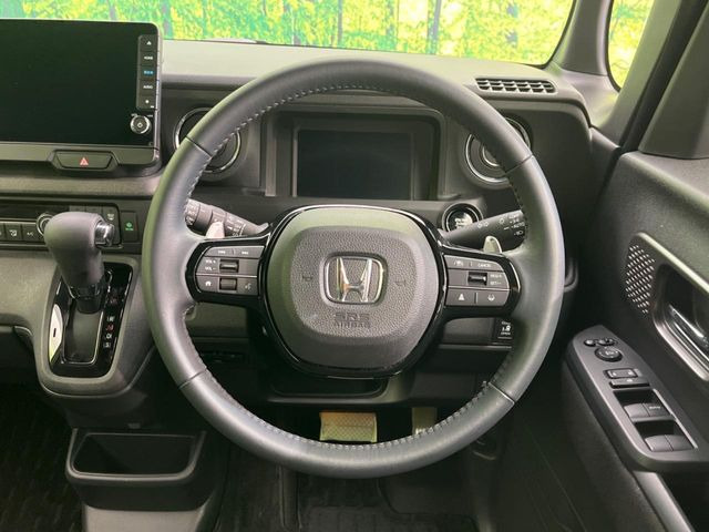 �y�����v�����X�e�A�����O�z�㎿�Ȋv���g�p���邱�ƂŁA��ɂ����������݂ƂĂ��^�]���₷���n���h���ł���