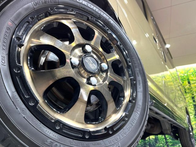 【アルミホイール】外観にマッチしたアルミホイールを装着しております。各種アルミホイールや、スタッドレスタイヤも取扱いしております。是非ご相談ください♪
