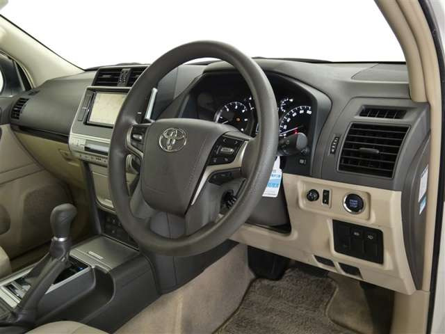 ランドクルーザープラド2.8 TX ディーゼル 4WD