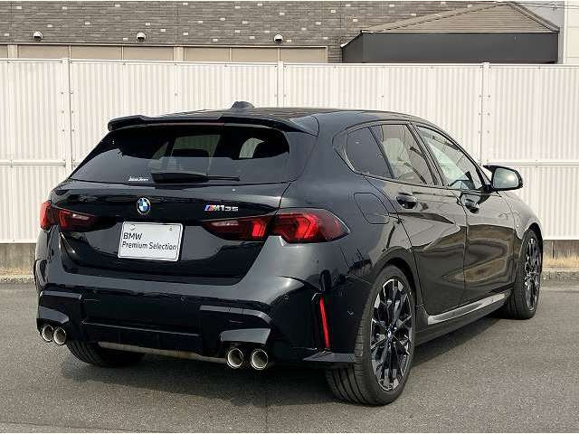 1シリーズM135 xドライブ 4WD