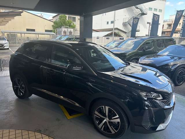 3008GT ハイブリッド4 4WD