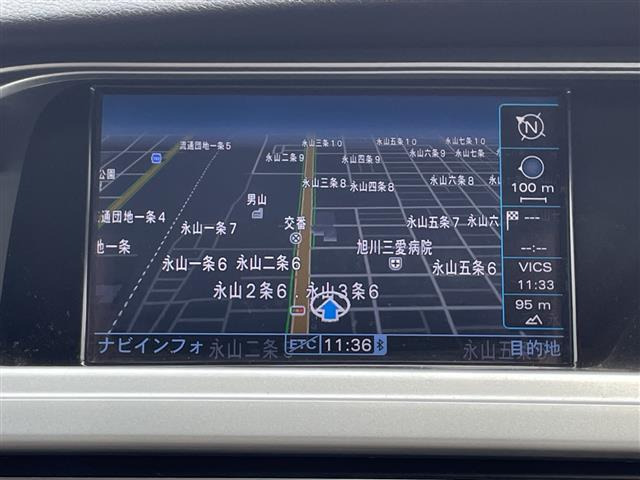 A42.0 TFSI クワトロ 4WD