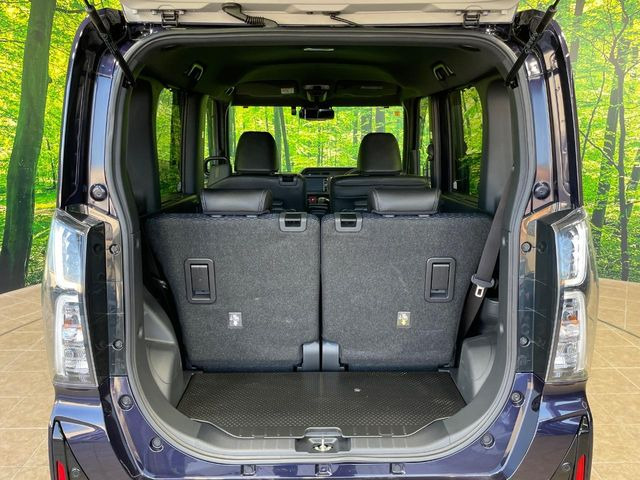 ���i�̂���������ʋ΁A���}���ɏ\���ȉ׎��X�y�[�X���m�ۂ��Ă���܂��B�Z�J���h�V�[�g��|���ƁA�傫�ȉו��̐ύڂ��\�ł���