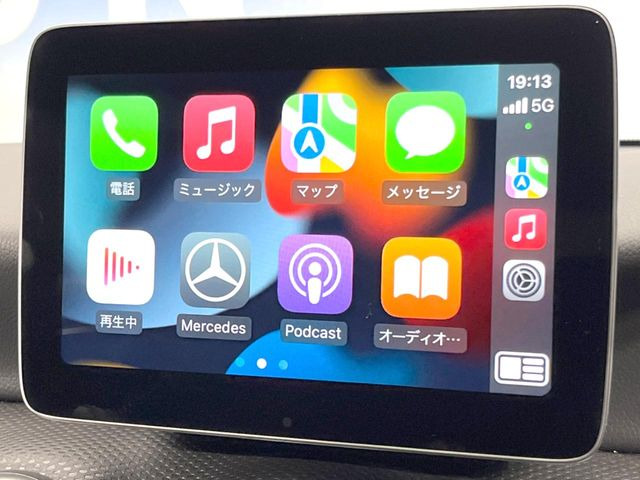 ��Apple Car Play:�X�}�z�Ƃ̗L���ڑ��ŁA�i�r�E�I�[�f�B�I�Đ��ȂǃX�}�z�̃A�v���@�\����ʂł��g����֗��@�\�ł�!
