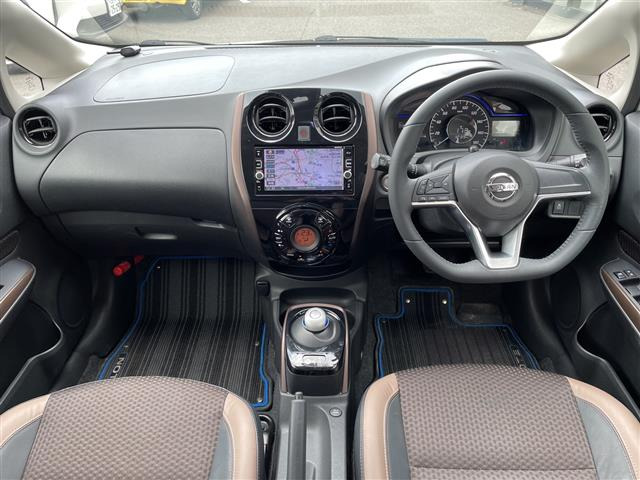 ノート1.2 e-POWER メダリスト