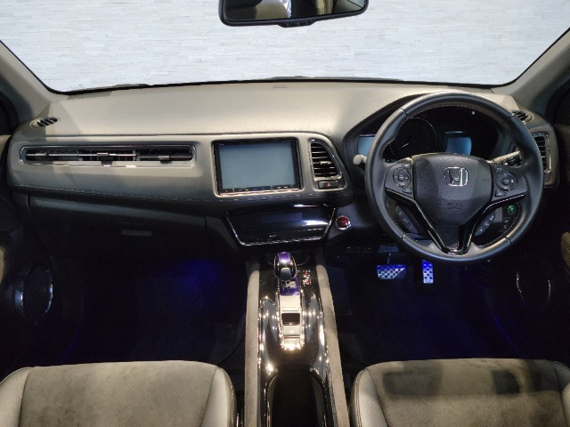 ヴェゼル1.5 ハイブリッド RS ホンダセンシング