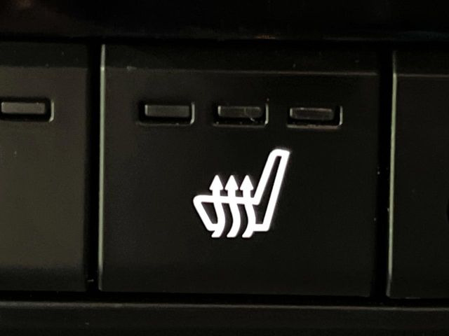 �y�V�[�g�q�[�^�[�z�������ɏd�󂷂�V�[�g�q�[�^�[!�G�A�R����葁�����܂��Ă����̂Ŋ�����̐l�����S�ł��ˁ�G�A�R���̉����͊������邩����A�Ƃ������ɂ����������߂ł��B