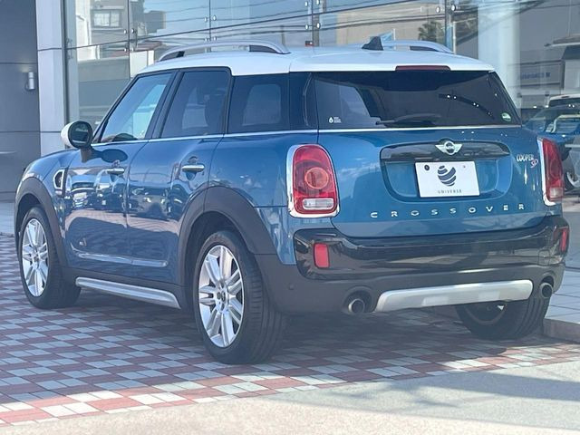 �������t�т̕ۏ؂̑��A���S�̍Œ�3�N�E���s�������ۏ�(�L��)�����p�ӁB�A���Ԃ����S���Ă��y���݂���������l�A�ۏؓ��e���[���͂������A�����_��&�I�C�������⃍�[�h�T�[�r�X���t�т��Ă���܂��B