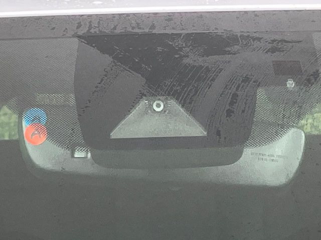 �y�v���N���b�V���Z�[�t�e�B�z�O���̎ԗ��������m���A�Փ˂������Ȏ��͌x��Œ��ӂ𑣂��A�u���[�L�𓥂ޗ͂��T�|�[�g�B�u���[�L�𓥂߂Ȃ������ꍇ�͏Փ˔�Q�y���u���[�L���쓮�A�Փˉ�����T�|�[�g���܂��B