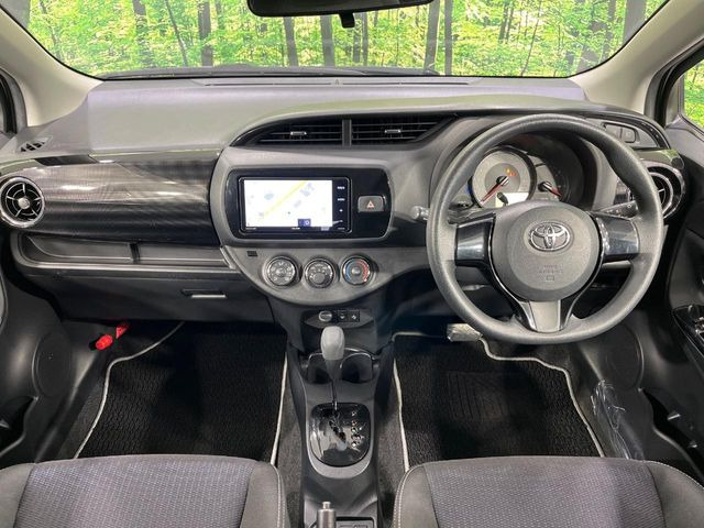 ヴィッツ1.3 F セーフティ エディション