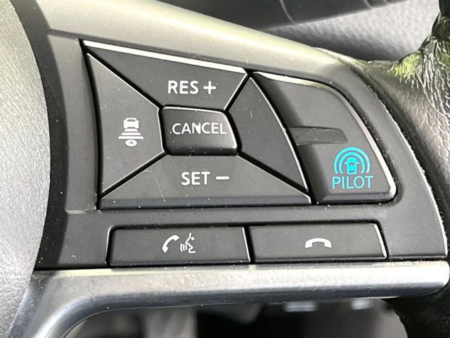 �y�v���p�C���b�g�z�������H�ł̒��������s���y��!!�a�؎��Ə��񑖍s�̃V�[���ŁA�A�N�Z���E�u���[�L�E�X�e�A�����O�������Ő��䂵�A�������^�]�̕��S���y�����Ă���܂���