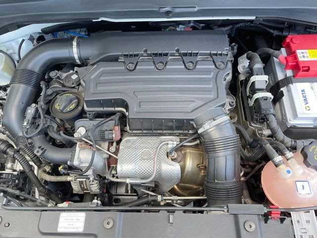 �����X�ł́A�e���[�J�[�̐�p�f�f�e�X�^�[�𓱓��B���Ǝ��i�����e�N�j�J���X�^�b�t���풓���Ă���܂��̂ŁA������̍ۂɂ����S���Ă����p���������܂��B