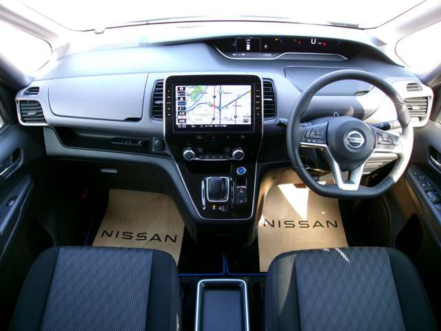 セレナ1.2 e-POWER ハイウェイスターV