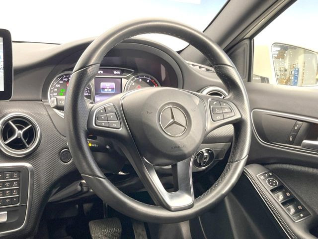 ���n���h�����̃X�������Ȃ��A���ꂢ�ȏ�Ԃ��ێ����Ă���܂��B�e�X�C�b�`���̓�����m�F�ς݂ł��B