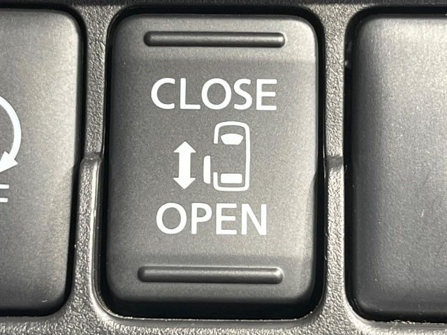 �y�p���[�X���C�h�h�A�z�X�}�[�g�L�[��^�]�Ȃ̃X�C�b�`�ŃX���C�h�h�A�̊J���\���d��������͂����ăh�A���J����K�v�������A���������q�l�ł��A�d���ו��������Ă��鎞�����N�ɊJ���߂ł��܂���