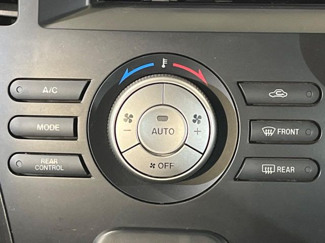 �y�I�[�g�G�A�R���z��x���D�݂̉��x�ɐݒ肷��΁A�ԓ��̉��x�����m�����ʂ≷�x�������Œ����B����&hellip;����&hellip;�Ɖ��x���X�C�b�`���������K�v�͂���܂���B���K�Ȏԓ���Ԃɂ͕K�{�̋@�\�ł��ˁ�