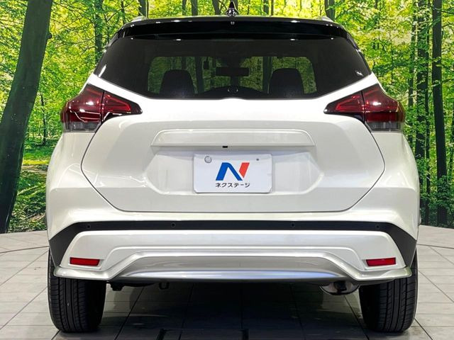 安心の最長10年・走行無制限保証(有償)をご用意。保証内容も充実はもちろん、無料点検&オイル交換や、年中無休の全国・24時間ロードサービスも付帯されておりますのでご安心下さい。