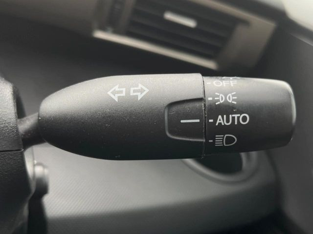 �y�I�[�g���C�g�z����̖��邳�ɉ����Ď����Ńw�b�h���C�g�̓_���E�������ł���@�\�ł�!���C�g�̕t���Y��E�����Y��Ȃǂ������Ȃ�A�J�̓���[���̑��s�����S!�g���l���ʉߎ����֗��ł��ˁ�