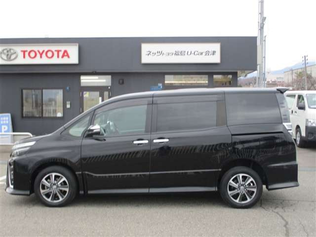 ヴォクシー2.0 ZS 煌 4WD