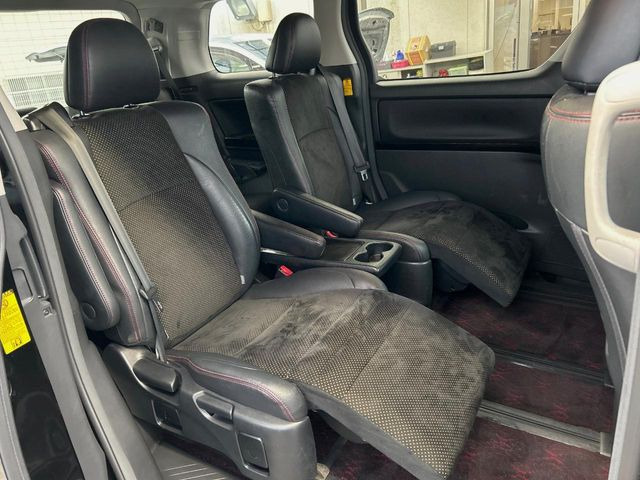 ���ڒ����̓E�H�[�N�X���[�ƂȂ��Ă���܂��B���ڂƎO��ڂ̈ړ�����~�肪�Ƃ��Ă��y�ɂȂ�̂ŁA���~��̍ۂ��X�g���X�������邱�Ƃ͂���܂����