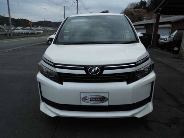 ヴォクシー2.0 X