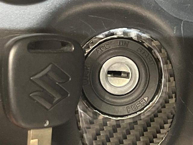 �y�L�[���X�z�������ꂽ�ꏊ����ł��{�^����Ńh�A�̊J���E�{�����ł���̂łƂ��Ă��֗�!�h�A�̌�������ɏ������邱�Ƃ�����܂����