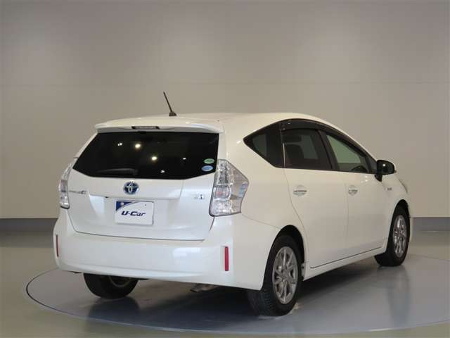 プリウスα1.8 S チューンブラック