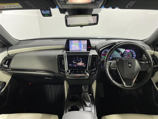 クラウンハイブリッド 2.5 RS アドバンス