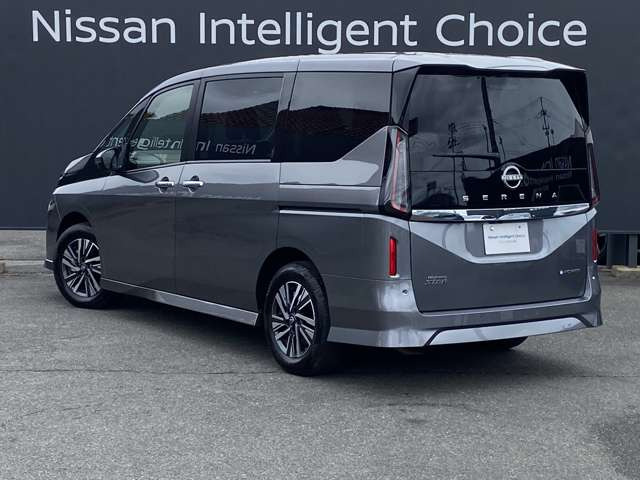 セレナ1.4 e-POWER ハイウェイスターV