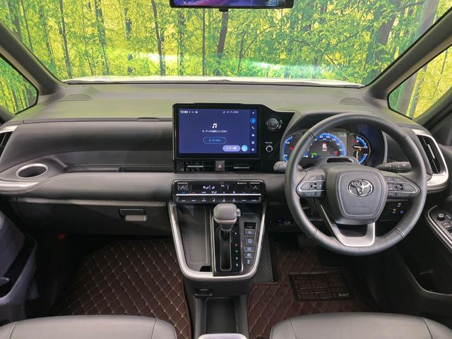 ノア1.8 ハイブリッド S-Z