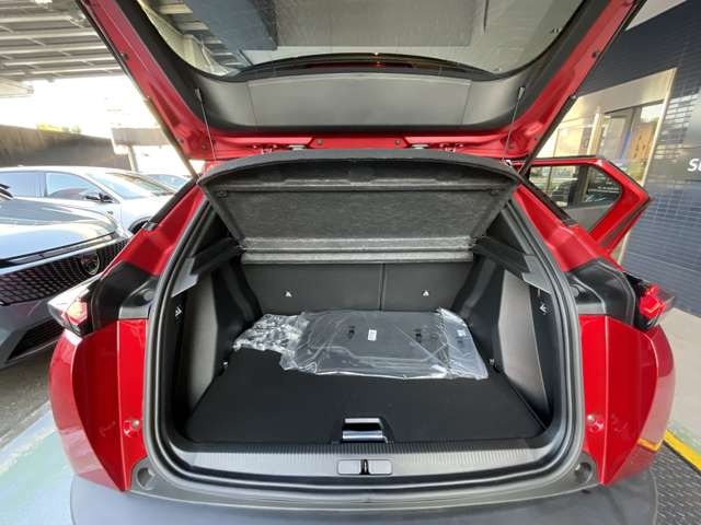 2008GT ブルー HDi デビュー エディション ディーゼル