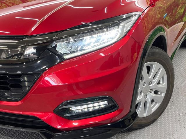 �yLED�w�b�h���C�g�z���V����ԑ��s�����ǍD�Ȏ��E���m�ۂ����S���ĉ^�]�ł��鍂�P�xLED�w�b�h���C�g�𑕔�!�_�����x�������A����d�͂��}�����Ă��܂��B